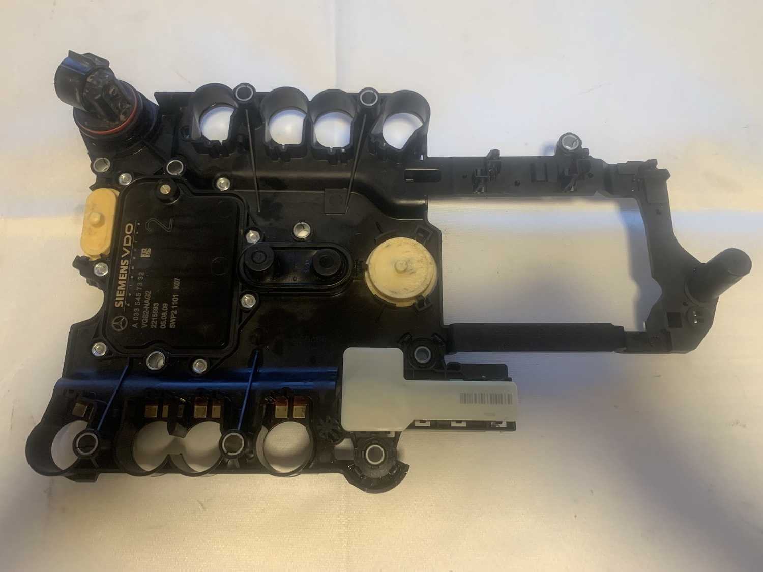 P0717 P0718 ошибка Mercedes-Benz W221 A0335457332 (A 033 545 73 32) VGS2-NAG2 2215593 Siemens 5WP2 1101 K07 ремонт блока управления