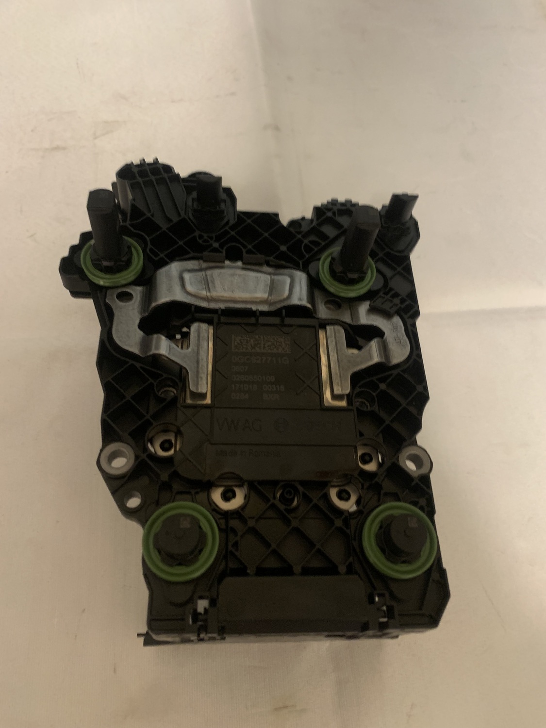 P1735 ошибка по муфте сцепления 1 VW Skoda 0GC927711G Bosch 0260550109 Volkswagen Tiguan